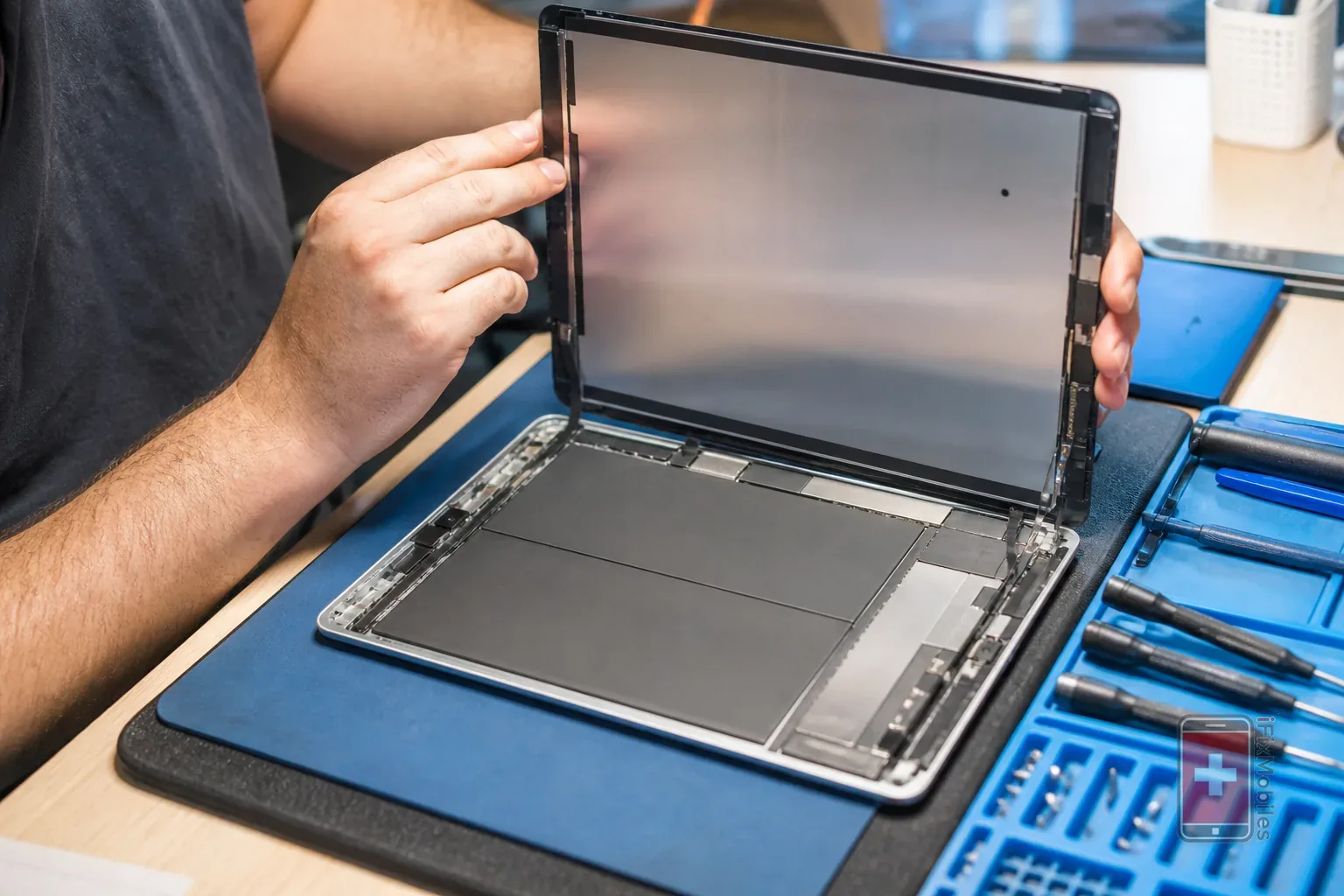 iPad and tablet screen repair in Brisbane Northside